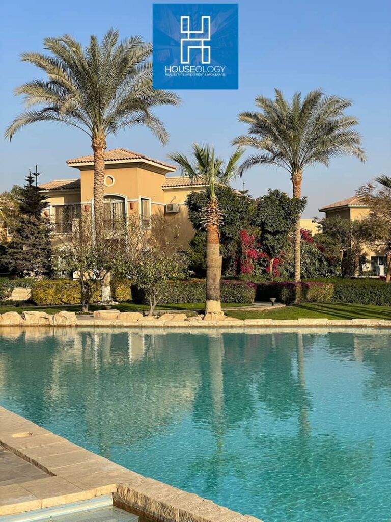 فيلا ستاندالون برايم لوكيشن علي بحيره و لاند سكيب للبيع بسعر مميز بكمبوند ستون بارك قطاميه دايركت علي الدائري مباشرة سور بسور مع قطاميه هايتس 0