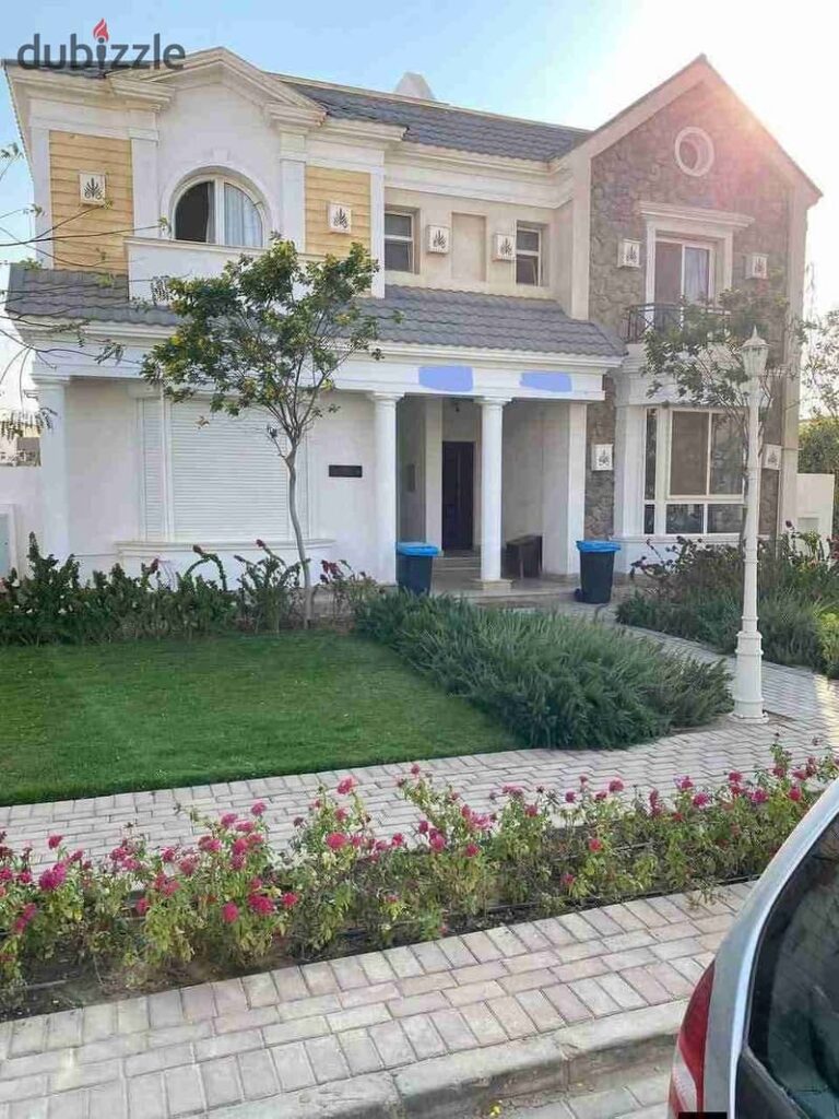 تاون هاوس خالص بالكامل تشطيب مودرن للبيع في ماونتن فيو 4 دقائق من ميدان چهينة 6 اكتوبر 0