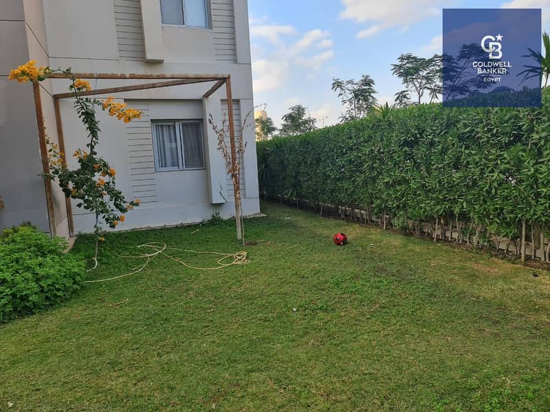 للأيجار شقة معاها جاردن في اكبر واميز كمبوند في التجمع ( كايرو فيستيفال سيتي ) بسعر مش موجود في الماركت 0