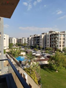 شقة مميزة للإيجار بجوار الجامعة الامريكية (AUC) فيو على حمام سباحة ولاند سكيب، كمبوند (ازاد) التجمع الخامس، 3 غرف | Azad Compound 55,000 ج.م