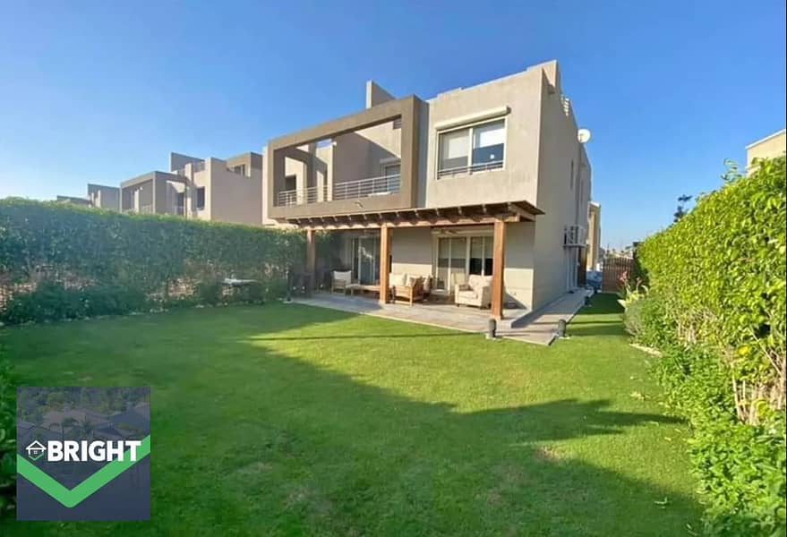 فيلا مستقلة 295م -5 غرف لوكيشن متميز جدا بسعر غير مسبوق ف بالم هيلز القاهرة الجديدة بالتقسيط - palm hills new cairo 0