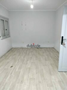 شقة للإيجار بأفضل سعر وفي أفضل الأماكن في منطقة شيراتون خلف النساجون وجهة قريبة من مصر الجديدة وطريق السويس وصلاح سالم ومدينة نصر 18,000 ج.م