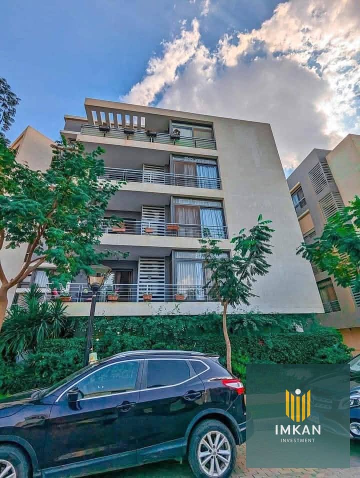 شقه نص تشطيب للبيع بأقل مقدم واطول فترة سداد علي 8 سنين بدون فوايد في كمبوند تاج سيتي في التجمع الاول - القاهرة الجديدة - القاهره 0