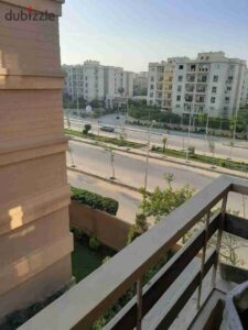 شقه للايجار فاضي في كومباوند الحي الاسباني – حدايق اكتوبر 7,500 ج.م