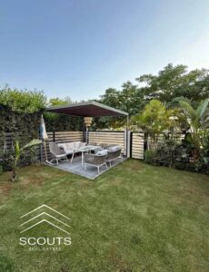 بنص سعرها فيلا للبيع بسعر شقه في افضل لوكيشن في مدينه الشروق shrouk city باطلاله مميزه علي البارك والبحيره جاهزه للمعاينه قريبه من جميع الخدمات 8,000,000 ج.م