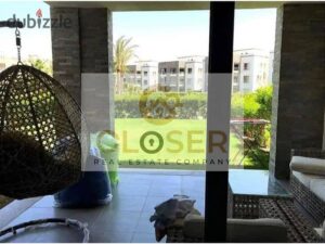 شقه للبيع دور ارضي بحديقه خاصه بكمبوند تاج سيتي دقايق من مدينه نصر ومصر الجديده قسط ع 12سنه 5,900,000 ج.م