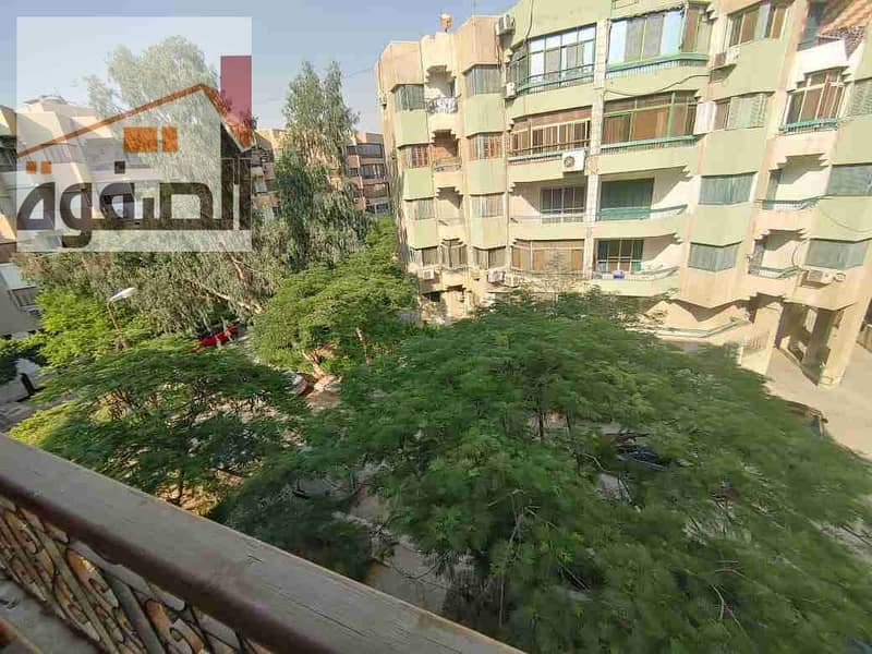 فرصة للسكن الراقي و الاستثمار شقة بجراج خاص في زهراء المعادي الشطر الثاني بجانب نادي وادي دجلة و الجامع الكويتي موقع مميز جدا و هادي 0