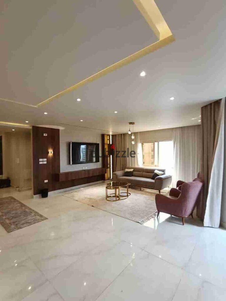 شقة مفروشة فرش فندقي للايجار فى مكرم عبيد 250م اول سكن الترا سوبر لوكس 0