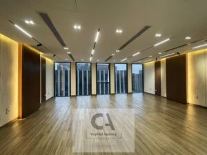 مكتب اداري للإيجار 84م متشطب بالتكيفات في Ednc – التجمع الخامس 142,800 ج.م