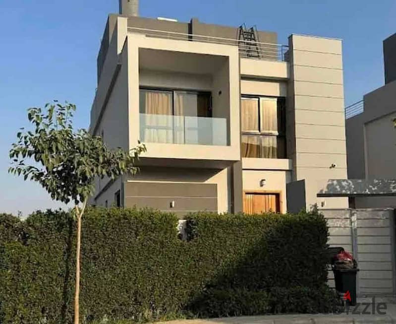 اقل سعر فيلا مقدم 1,050,000 من لافيستا التجمع اعلي واقوي مطور فيو خطير علي لاند سكيب جنب ميفيدا 0