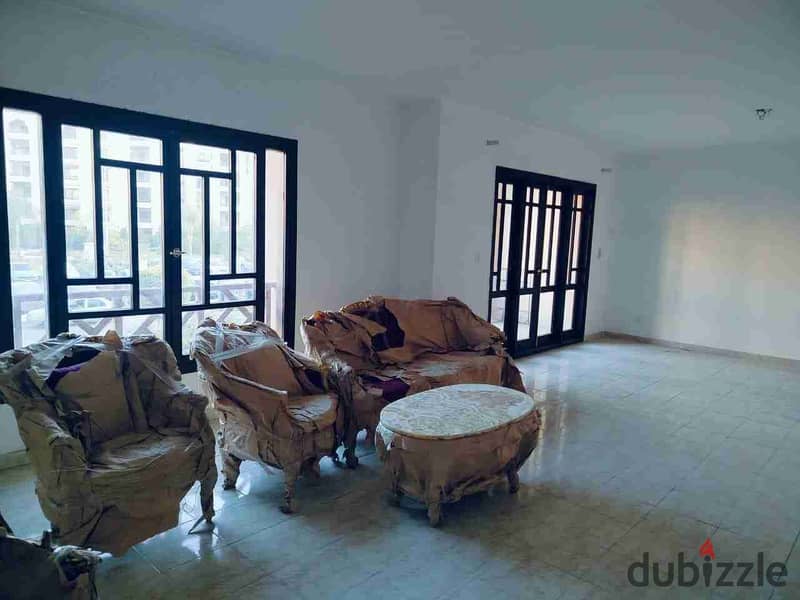 150م للايجار بالرحاب 0