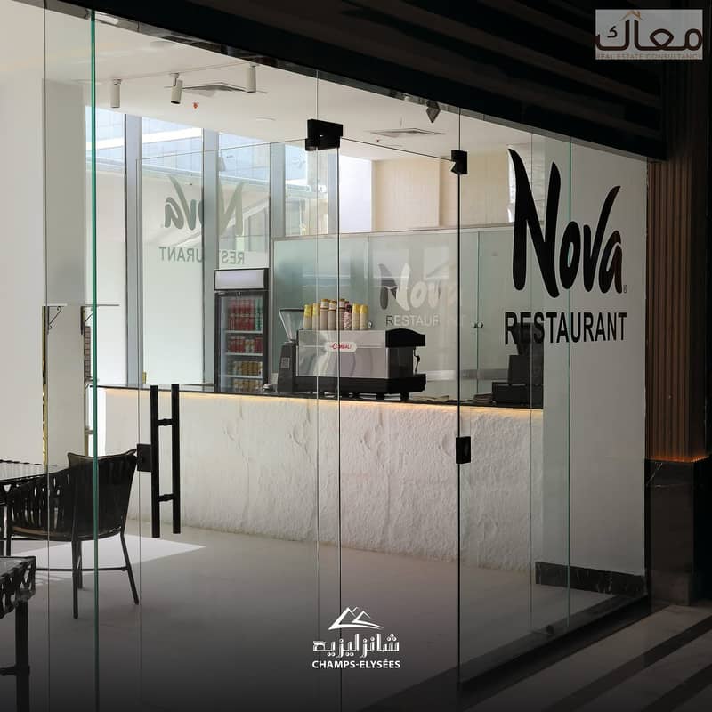 مكتب اداري بمساحه 21م بمقجم 5% و تقسيط الباقي علي 8 سنين استلام 7 شهور فيو البرج الايقوني جاهز للمعاينه 0