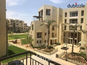 شقه للبيع اقل من سعر السوق بموقع متميز متشطبة بالكامل في اب تاون كايرو – Up Town Cairo من اعمار مصر 14,350,000 ج.م