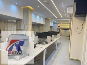 مكتب جاهز للإيجار – شارع التسعين الجنوبي | بجوار جولدن سكوير مول 63,000 ج.م