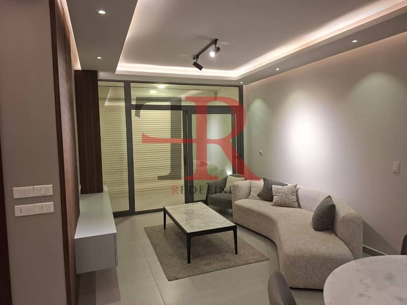 شقة مفروشة بالكامل مع حديقة خاصة للإيجار في إيستاون - القاهرة الجديدة 0