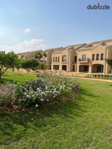 تاون هاوس بجاردن للبيع بأقل سعر جاهز للاستلام الفوري في كمبوند جرين سكوير بمدينة مستقبل سيتي بموقع مميز بالقرب من العاصمة الإدارية وطريق السويس 9,800,000 ج.م