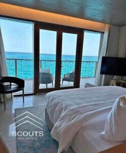 بالتقسيط علي اطول فترة سداد شقة جاهز علي المعاينه علي البحر واللاجون مباشرة في سوما باي البحر الاحمر Soma Bay بجوار جميع الخدمات بالقرب من الغردقه 5,000,000 ج.م