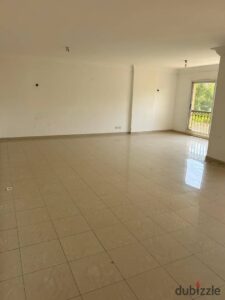 شقه لقطه اقل سعر ف السوق نموذج 500 فيو النادي خالصه كل شي 245 متر 12,300,000 ج.م