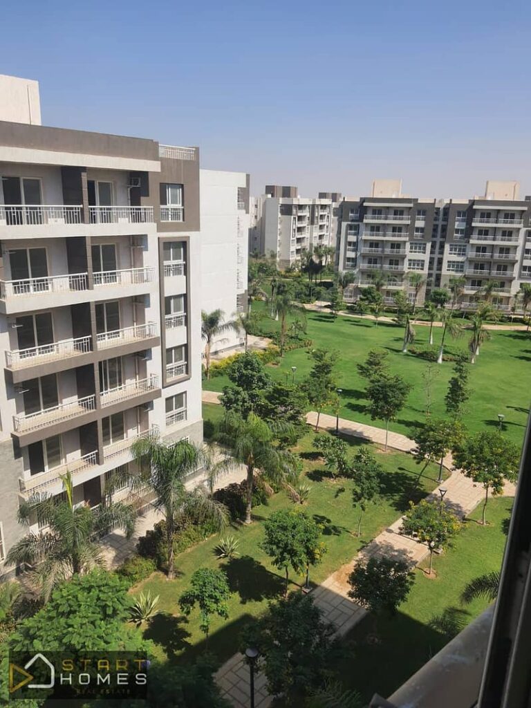 فرصة مميزة شقه للبيع كاش في مدينتي b12 بفيو جاردن مساحة 78 متر خطوات للمسجد و الخدمات 0