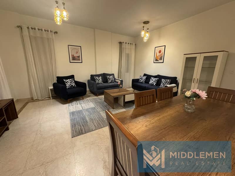 للايجار شقة 191متر متشطبة بالكامل بالفرش بأطلالة علي حمام سباحة موقع مميز في كمبوند ميفيدا - Mivida New Cairo 0