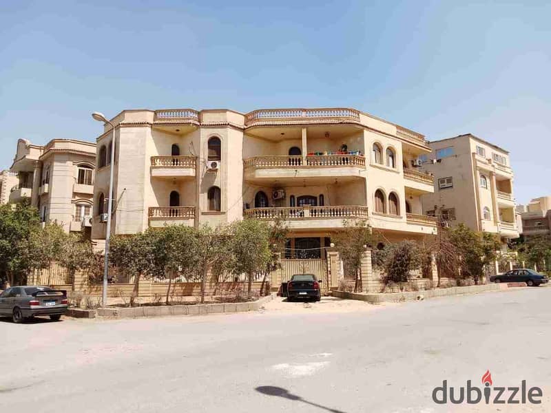 فيلا للبيع في الحي التاني 0