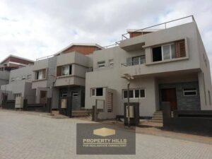 للبيع تاون هاوس لقطه في V-LEVELS من ديونز الشيخ زايد فى موقع مميز على واصله دهشور 9,000,000 ج.م