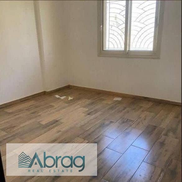 شقة130م للبيع استلام فورى بالتشطيب زايد الجديدة كمبوند West View 0