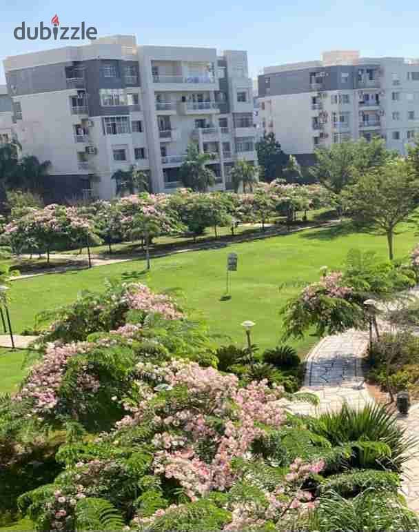 شقة 136م أرضي بحديقة 65م للبيع تقسيط | مدينتي b14 | فيو مجرى السيل 0