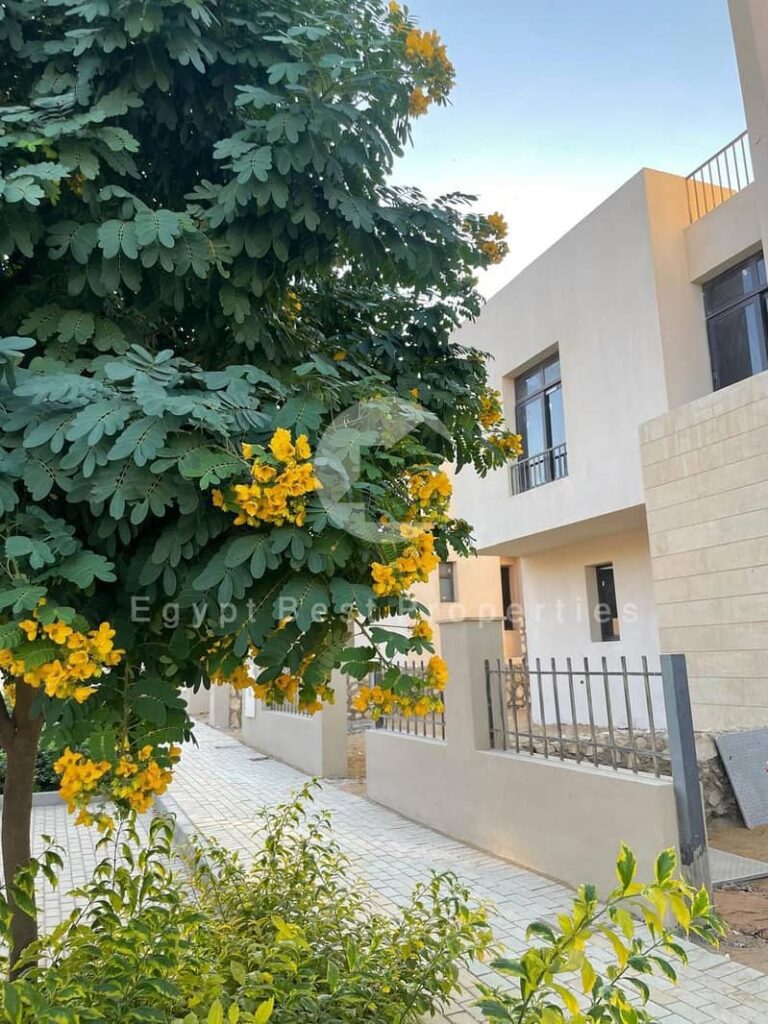 فيلا تاون هاوس للبيع بالتقسيط علي 10 سنين 0