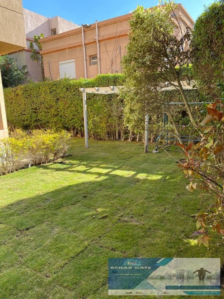 فيلا استاند الون للايجار المفروش في الرحاب 220 متر   جاهزه للسكن الفوري تشطيبات خاصه كاملة العدادات والمرافق 0