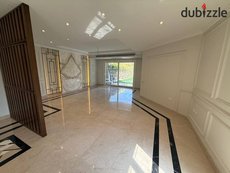 اي فيلا جاردن كورنر مميزه-بالمطبخ والتكيفات  للإيجار في ماونتن فيو هايد بارك القاهره الجديده 0