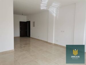 شقة بجاردن فى التجمع بالتكييفات استلام فورى بالتقسيط بكمبوند فيفث سكوير المراسم -القاهرة الجديدة 11,110,000 ج.م