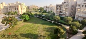 شقه للايجار في كمبوند وصال الشروق 20,000 ج.م