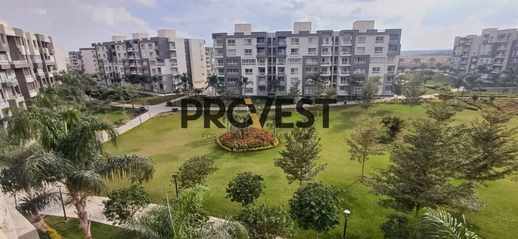 شقة 140 متر مميزة  للبيع على أكبر وايد جاردن – شاملة العفش والأجهزة  B12 0