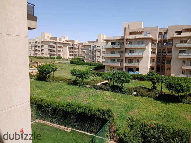 شقه للبيع في كمبوند وصال الشروق 0