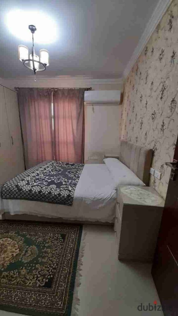 شقه للايجار مفروش بمدينتي في b7 بسعر تحفه 0