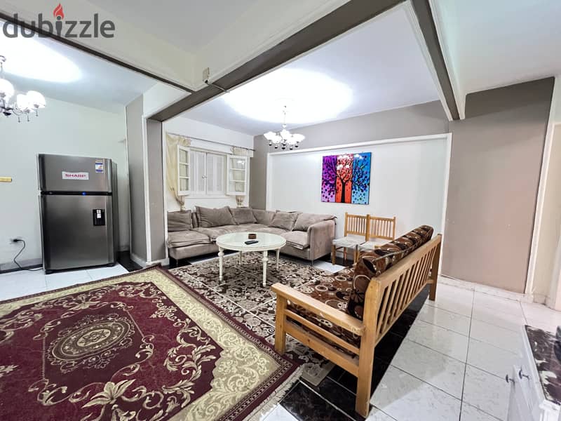 شقة مفروش بسموحة السوبرجيت القديم بجوار كارفور للأيجار الشهرى أو اليومى 95 متر 0