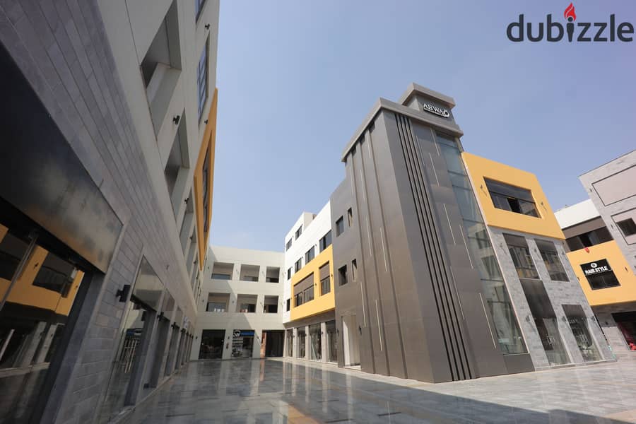 محل تجاري للبيع جاهز للاستثمار الفوري بميركادو مول بالشروق 0