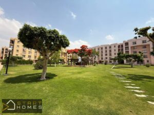 شقة للإيجار المفروش في الرحاب – مرحلة أولى بجوار السوق القديم بمساحه 120 متر تشطيبات خاصه بالكامل دور ارضي 45,000 ج.م