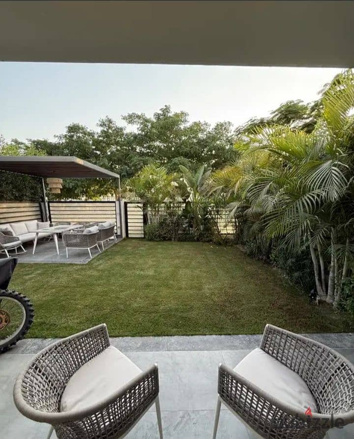 تاون هاوس فاخر للبيع  كامل التشطيب كمباوند ماونتن فيو  هايد بارك التجمع الخامس القاهرة الجديدة 0