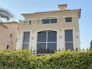 18,000,000 ج.م تاون هاوس عالمفتاح بفيو حمام سباحة ولاند سكيب فى لا فيستا سيتى بجانب باتيو أورو وهايد بارك La Vista City