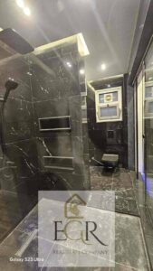 شقه ارضي بجنينه للبيع بمدينة الرحاب تشطيبات سوبر لوكس 155م 8,200,000 ج.م