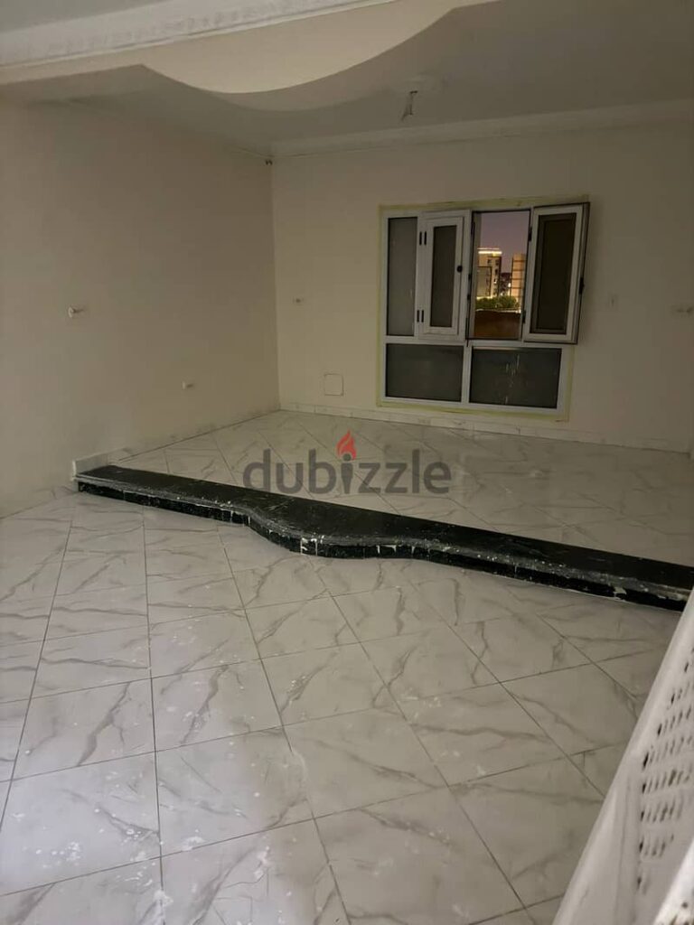 شقه للبيع بالتجمع الثالث - Apartment for sale in 3rd Settlement 0