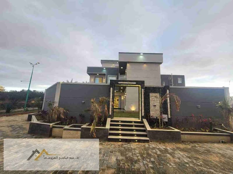 فيلا مسجله تشطيب سوبر الترا لوكس وداخل كومباوند مسجل ومرخص وناصيه 0