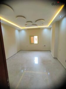 شقة للبيع بالحي الخامس منطقة الفلل بسعر محروق لسرعة البيع 2,750,000 ج.م