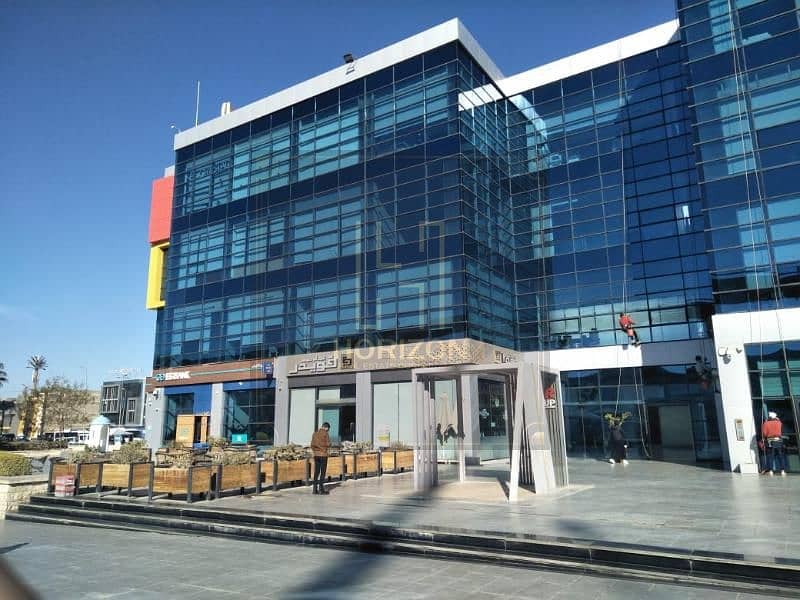 مكتب للإيجار فى مول توب 90 التجمع الخامس office for rent in top 90 0