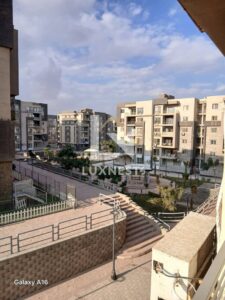 شقة أول سكن للإيجار في القرنفل هايتس – التجمع 18,000 ج.م