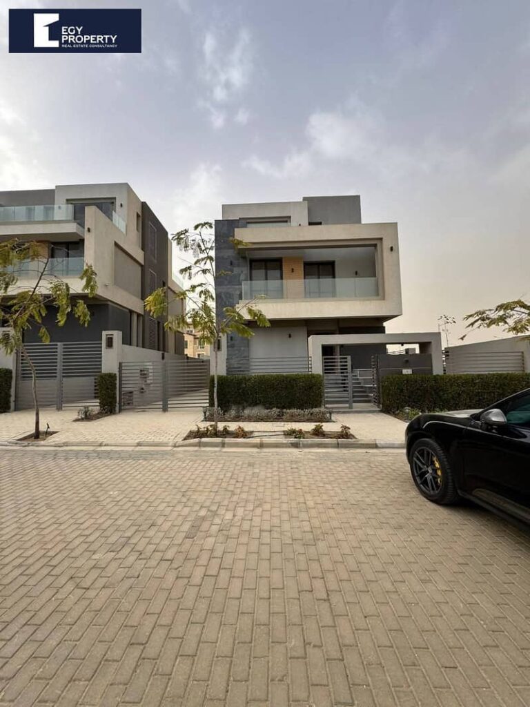 فيلا للبيع 230م مباشر لاند سكيب إستلام فوري في لافيستا سيتي العاصمة الإدارية الجديدة 0