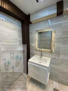 فيلا ارضي ٤٥٠م الاهرام واجهه في البوابة التانية بحمام سباحه 6,500,000 ج.م