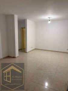 شقه ارضي بجاردن خاص للايجار قانون جديد فى الرحاب 2نوم 1حمام بها غاز طبيعي وموقع مميز وسعر تنافسي لايقارن 18الف فقط 18,000 ج.م